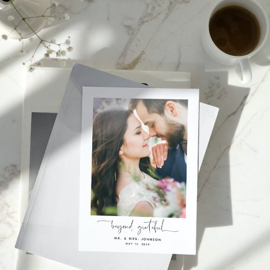 Carte De Remerciements Modern Beyond Grateful Script 2 Mariage photo