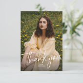 Carte De Remerciements Modern trendy script graduation photo (Debout devant)