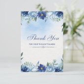 carte de remerciements moderne blanc bleu noir (Debout devant)