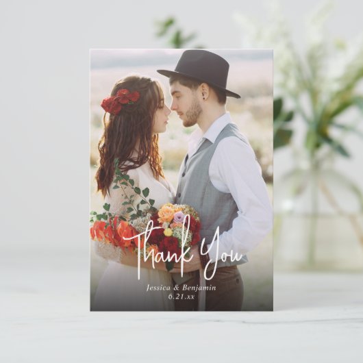 Carte De Remerciements Moderne Simple Script Deux Mariage photo (Debout devant)