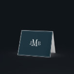 Carte De Remerciements Monogramme bleu et blanc pliéCarte de remerciement<br><div class="desc">Arrière - plan bleu marine avec initiales monogrammées blanches pliées carte de remerciements (blanc blanc à l'intérieur) Idéal pour la correspondance commerciale.</div>