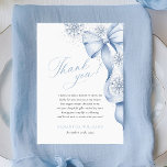 Carte De Remerciements Neige en amour Hiver Bleu Bow Fête des mariées<br><div class="desc">Express votre gratitude avec cette carte de remerciements de douche nuptiale d'hiver. Doté d’élégants flocons de neige et d’un arc bleu glacé,  c’est la façon idéale de remercier vos invités pour la célébration avec vous.</div>