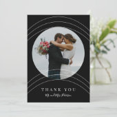 Carte De Remerciements Nom photo moderne script noir et blanc mariage (Debout devant)