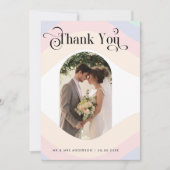 Carte De Remerciements Pastel Rainbow Arch Photo & Retro Script Mariage (Devant)