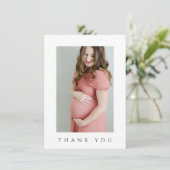 carte de remerciements photo baby shower (Debout devant)
