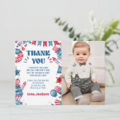 Carte De Remerciements Photo d'anniversaire 4 juillet Little Firecracker (Debout devant)