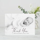 Carte De Remerciements Photo de bébé avec écriture moderne (Debout devant)