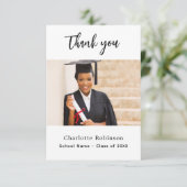 Carte De Remerciements Photo de diplôme blanc élégant (Debout devant)