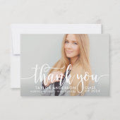 Carte De Remerciements Photo de Graduation de Script blanc moderne (Devant)