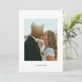 Carte De Remerciements Photo de mariage à l'écriture minimaliste moderne (Debout devant)