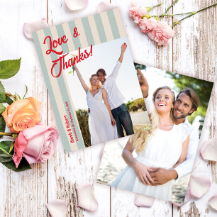 Carte De Remerciements Photo de mariage rétro avec écriture rouge et rayu
