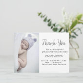 Carte de remerciements photo de naissance bébé (Debout devant)