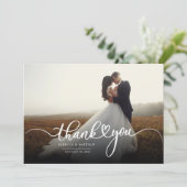 Carte De Remerciements Photo des nouveaux mariés à la main (Debout devant)