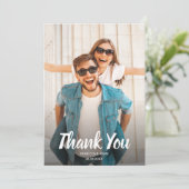 Carte de remerciements photo mariage (Debout devant)