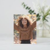 Carte De Remerciements Photo simple moderne graduation blanche (Debout devant)