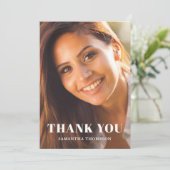 Carte de remerciements plat simple de graduation p (Debout devant)