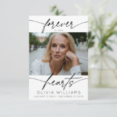 Carte De Remerciements Pour toujours dans nos cœurs Simple Script Photo F (Debout devant)