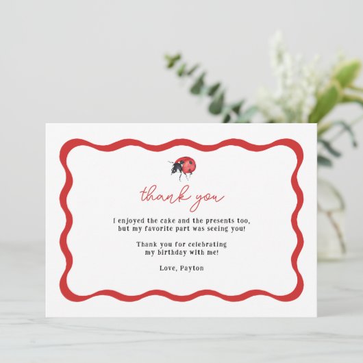 Carte De Remerciements Remerciements d'anniversaire de Petite Coccinelle (Debout devant)