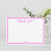 Carte de remerciements (rose chaud) (Debout devant)