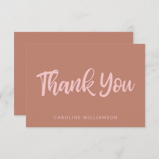 Carte De Remerciements Rose et Terracotta Écriture Script Tendance Person (Devant / Derrière)