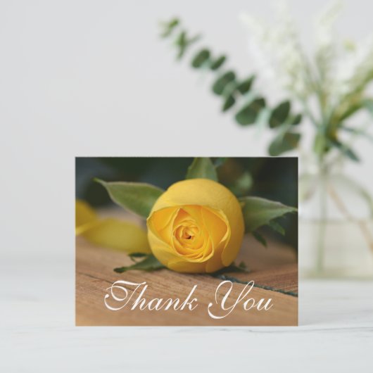 Carte de remerciements rose jaune Script (Debout devant)