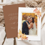 Carte De Remerciements Rustic Fall or Floral Aquarelle Mariage photo<br><div class="desc">Cette carte de remerciements présente des fleurs d'aquarelle et des citrouilles en orange brûlé, or, terre cuite, bordeaux, broussailleux avec l'herbe de pampa beige et marron, et texte personnalisé sur le dos. Pour une personnalisation plus avancée de cette conception, cliquez sur le lien "customiser plus loin". Des articles correspondants sont...</div>