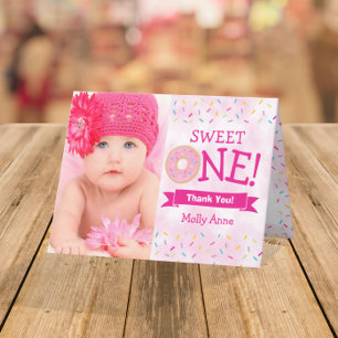 Carte De Remerciements Saupoudrer Donut 1er anniversaire fille pliée