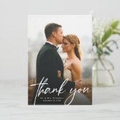 Carte De Remerciements Script moderne Mariage photo simple (Debout devant)