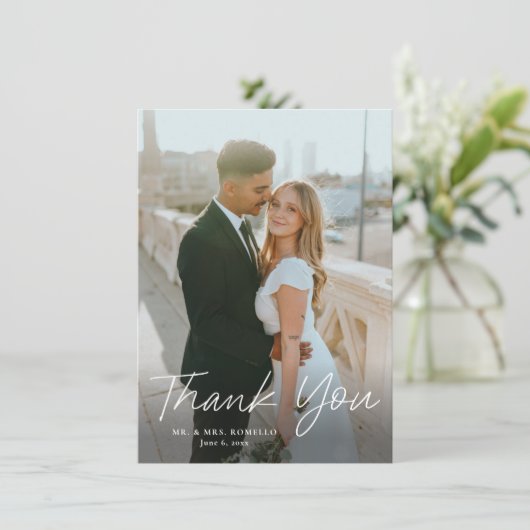 Carte De Remerciements Script moderne Simple 2 Mariage photo (Debout devant)