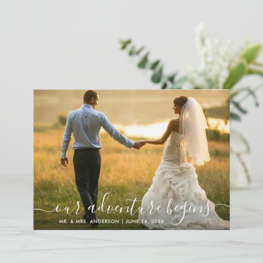 Carte De Remerciements Script moderne tendance Notre aventure commence Ma (Debout devant)