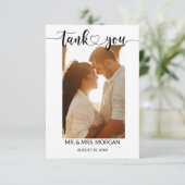 Carte De Remerciements Script simple avec coeur et photo | MARIAGE (Debout devant)