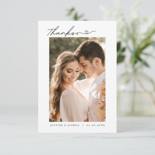 Carte De Remerciements Script simple moderne avec Mariage du coeur photo (Debout devant)