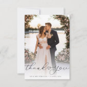 Carte De Remerciements simple script noir photo mariage de jeunes mariés (Devant)