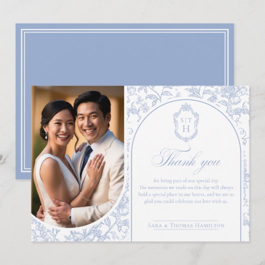 Carte De Remerciements Soft Blue Floral Chinoiserie Monogram Wedding (Devant / Derrière)