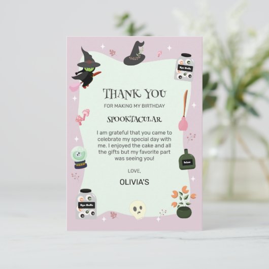 Carte De Remerciements Sorcière verte mignonne et méchante pour un annive (Debout devant)