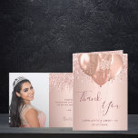 Carte De Remerciements Sweet 16 rose or parties scintillant gouttes photo<br><div class="desc">Un or rose chic, un arrière - plan blush faux métallique. Avec des gouttes de parties scintillant d'or rose, des ballons et de la décoration. Devant un script de style écrit main et le texte : Merci. Lettres de couleur or rose foncé. À l'intérieur : Modèle pour Votre note de...</div>