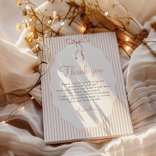 Carte De Remerciements Sweet Pinstriped Beige Bow Graduation