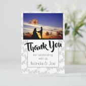 Carte De Remerciements Taper l'amour de la typographie moderne (Debout devant)