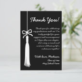 Carte De Remerciements Tassel & Bow Black Class Of 2026 Graduation (Debout devant)