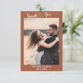 Carte De Remerciements Terracotta Photo Simple Élégant Script de Mariage (Debout devant)
