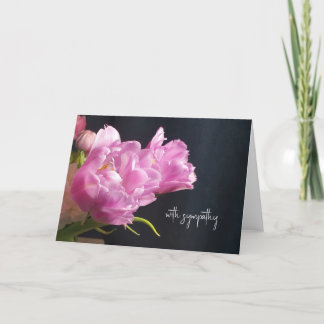 Carte De Remerciements Tulipes dans un arrière - plan sombre. Avec sympat