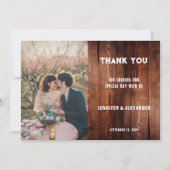 Carte De Remerciements Typographie de bois de grange rustique mariage cam (Devant)