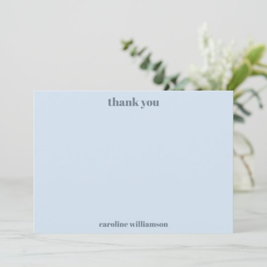 Carte De Remerciements Typographie Gras Bleu Clair Moderne Anniversaire N (Debout devant)