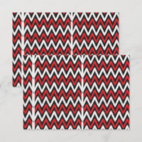 un motif en zigzag rouge et noir sur fond blanc