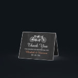 Carte De Remerciements Vélo Tandem Sur Mariage Chalkboard<br><div class="desc">Ces cartes de remerciement sont parfaites pour tout couple qui planifie une célébration mariage romantique. Le design est composé d'un arrière - plan à effet de tableau de bord branché avec un design de moto en tandem mignon. Le simple modèle peut être personnalisé pour votre événement spécial et ferait l'article...</div>