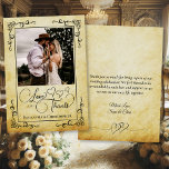 Carte De Remerciements Vintage Parchment Love Thanks Photo & Note Mariage<br><div class="desc">Ces belles cartes de remerciement de mariage lilas présentent votre photo sur un arrière - plan parchemin doré vintage avec des rouleaux ornés dans les coins. La légende est écrite en lettres de script élégantes et dit : Amour et Merci, avec vos noms ci-dessous. Le dos a un graphique de...</div>