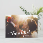 Carte De Remerciements White Thankful Moderne Calligraphie Mariage photo (Debout devant)