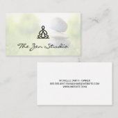 Carte De Rendez-vous Logo de méditation | Pierres empilées dans l'herbe (Devant / Derrière)