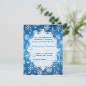 Carte de réponse Blue and White Snowflakes (Debout devant)