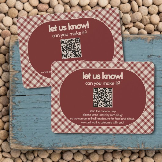 Carte de réponse de mariage à code QR à carreaux r